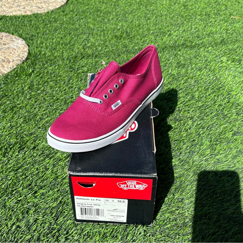 Authentic lo pro sangria/true white